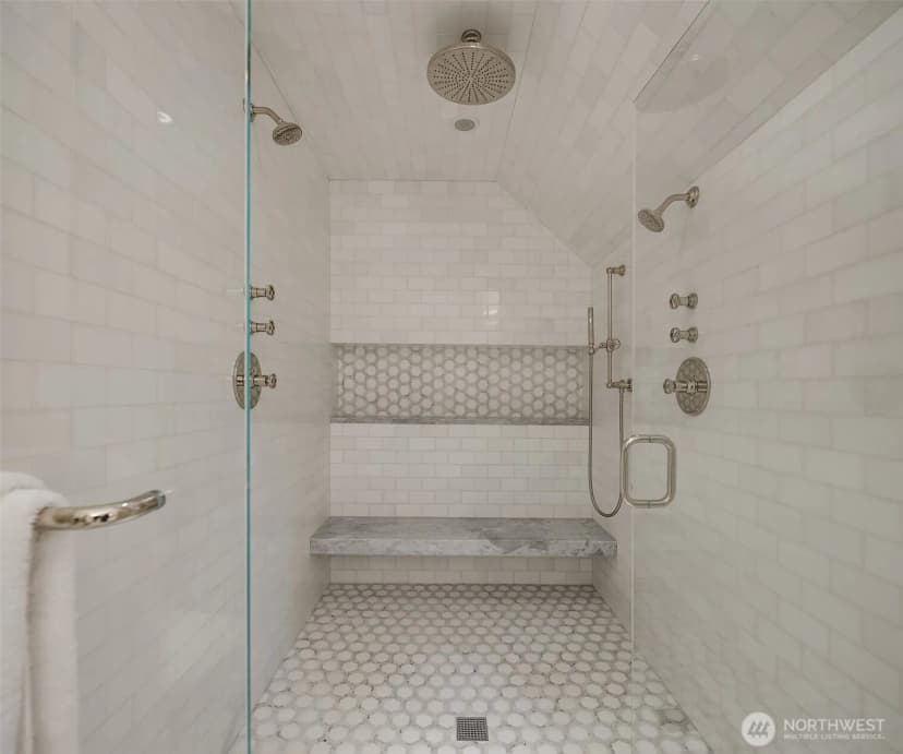 Property photo for 2042 77th Avenue Ne, Medina photo 19