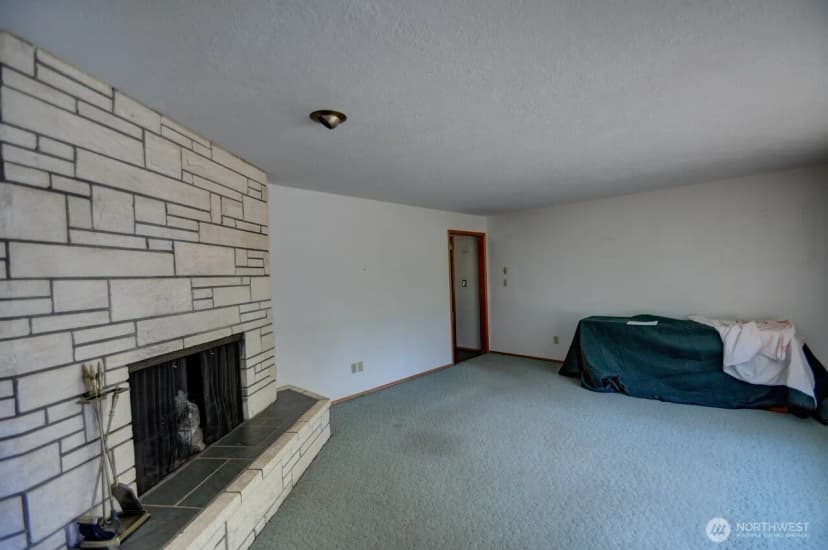 Property photo for 7112 5th Avenue Se, Lacey photo 3