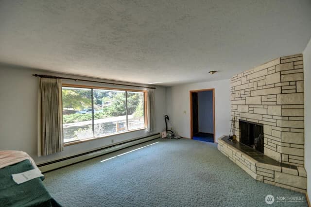 Property photo for 7112 5th Avenue Se, Lacey photo 4