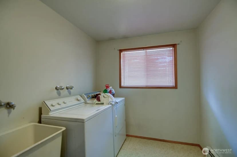 Property photo for 7112 5th Avenue Se, Lacey photo 14