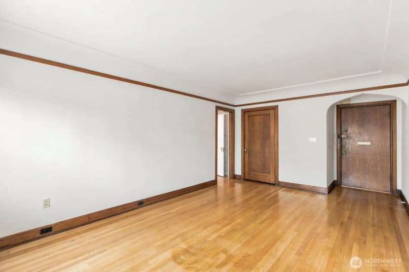 Property photo for 1631 16th Avenue #110, Seattle photo 14