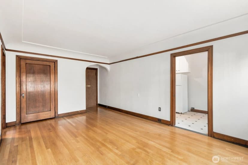 Property photo for 1631 16th Avenue #110, Seattle photo 15