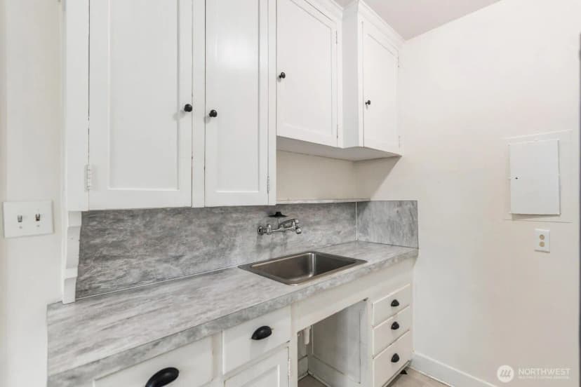 Property photo for 1631 16th Avenue #110, Seattle photo 19