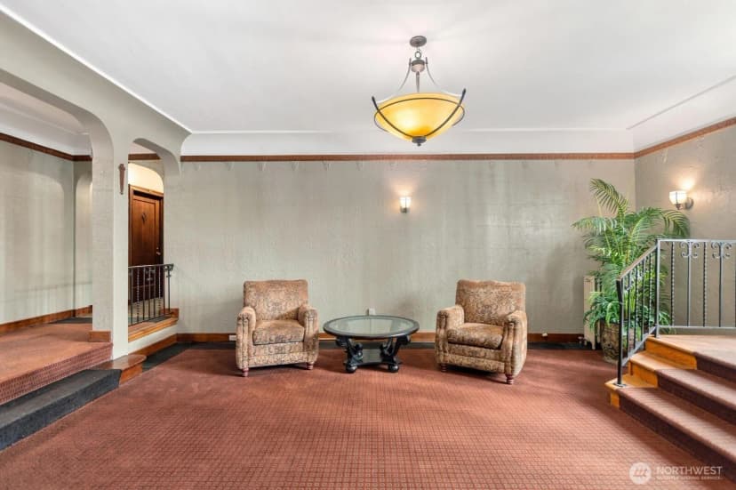 Property photo for 1631 16th Avenue #110, Seattle photo 6