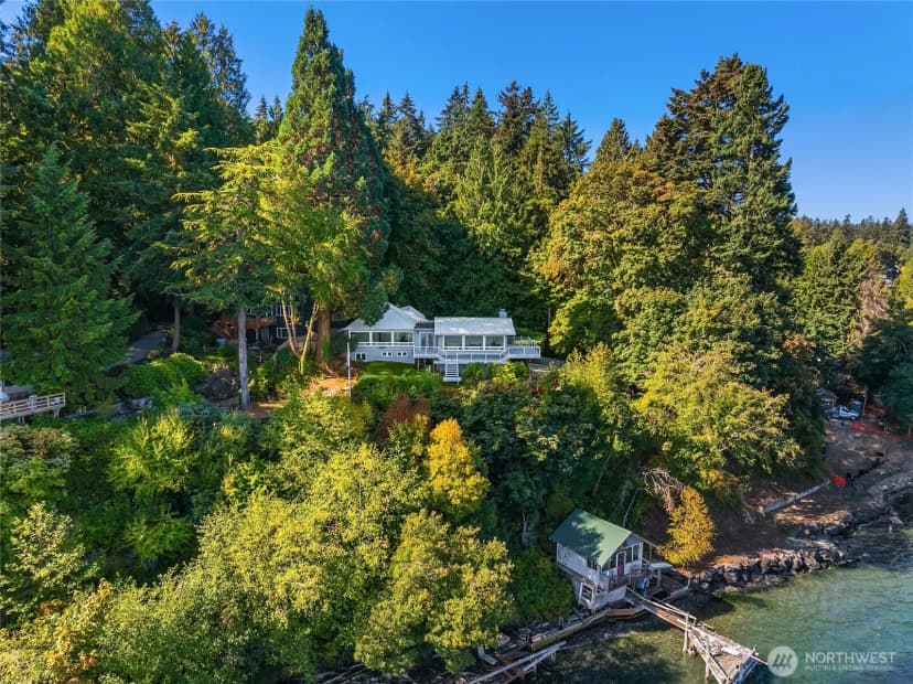 Property photo for 9588 Green Spot Place Ne, Bainbridge Island