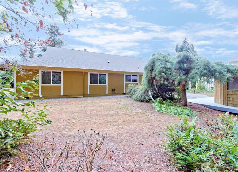 Property photo for 9802 58th Court E, Puyallup photo 26