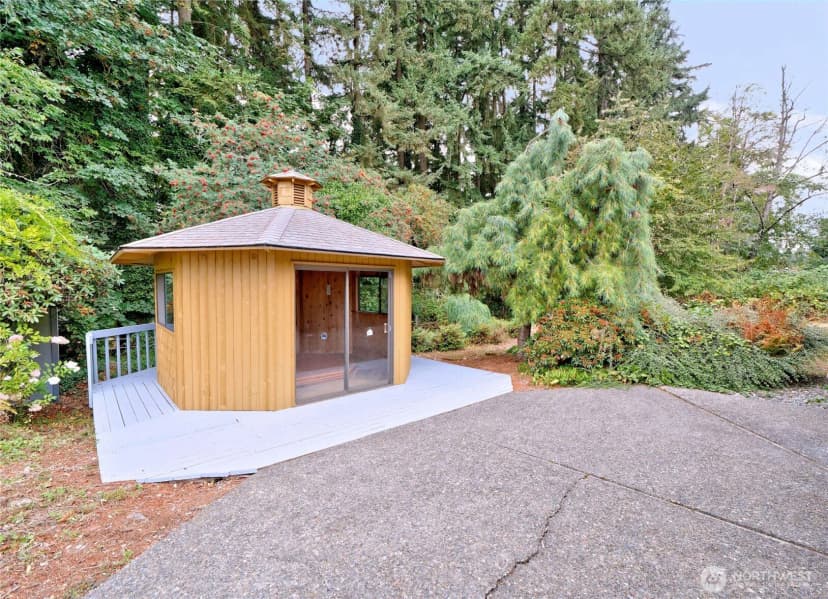 Property photo for 9802 58th Court E, Puyallup photo 27