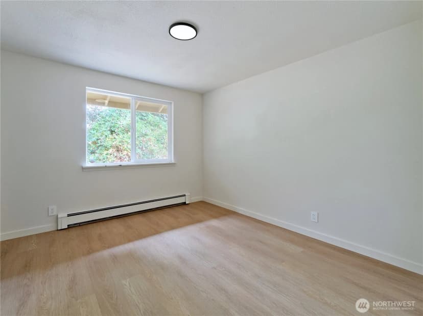 Property photo for 9802 58th Court E, Puyallup photo 18