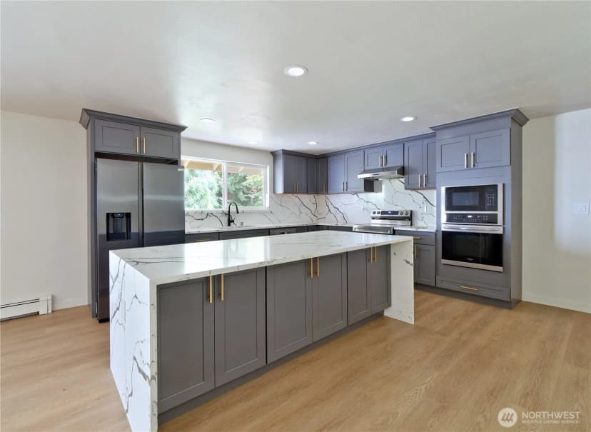 Property photo for 9802 58th Court E, Puyallup photo 8
