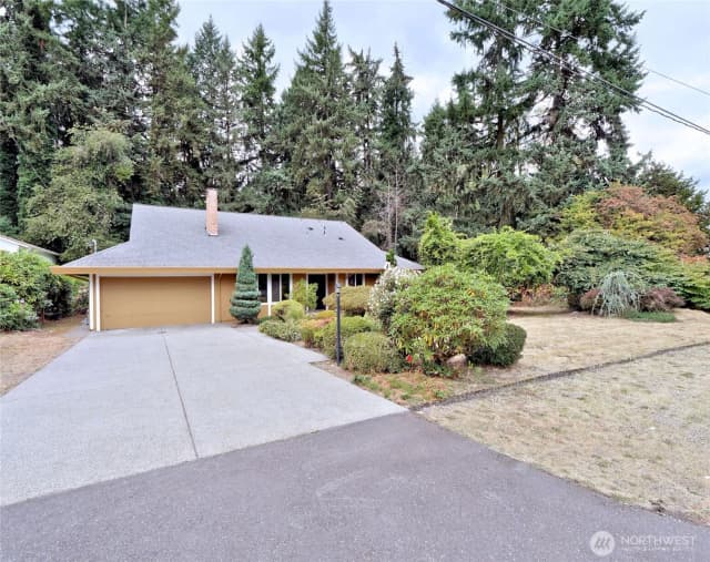 Property photo for 9802 58th Court E, Puyallup photo 2