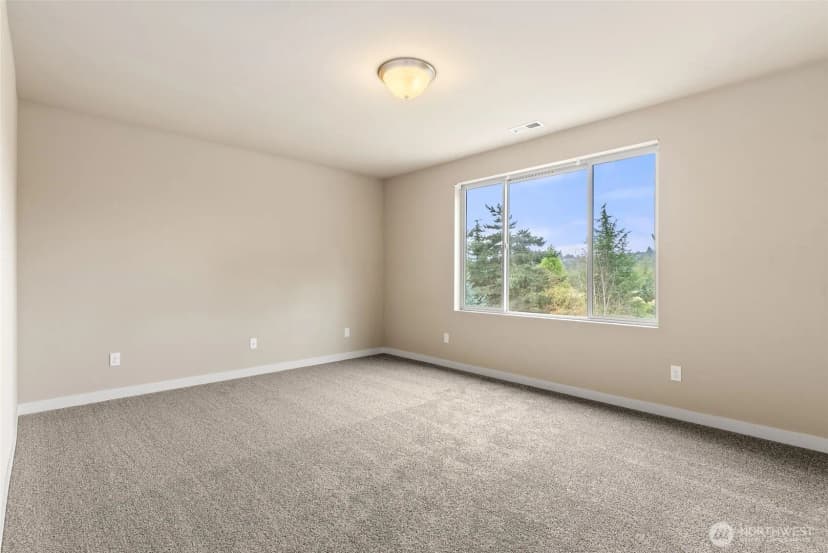 Property photo for 5030 35th Street E, Fife photo 21