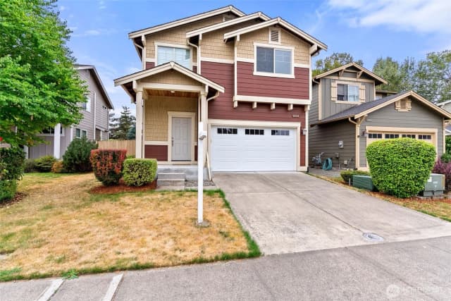 Property photo for 5030 35th Street E, Fife photo 2
