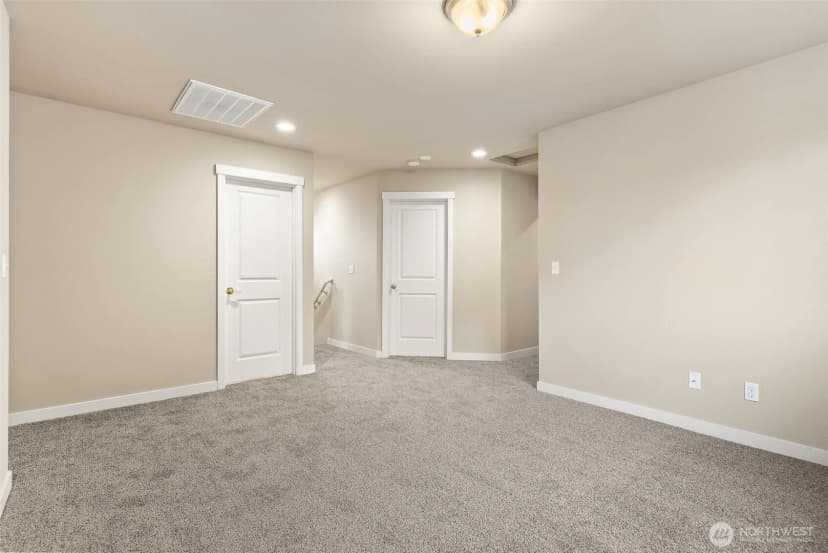 Property photo for 5030 35th Street E, Fife photo 31