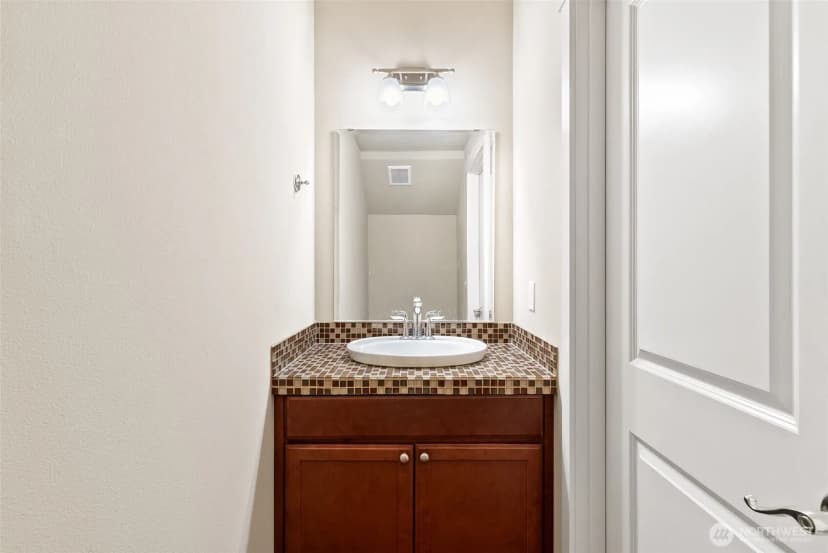 Property photo for 5030 35th Street E, Fife photo 20