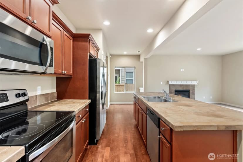 Property photo for 5030 35th Street E, Fife photo 17