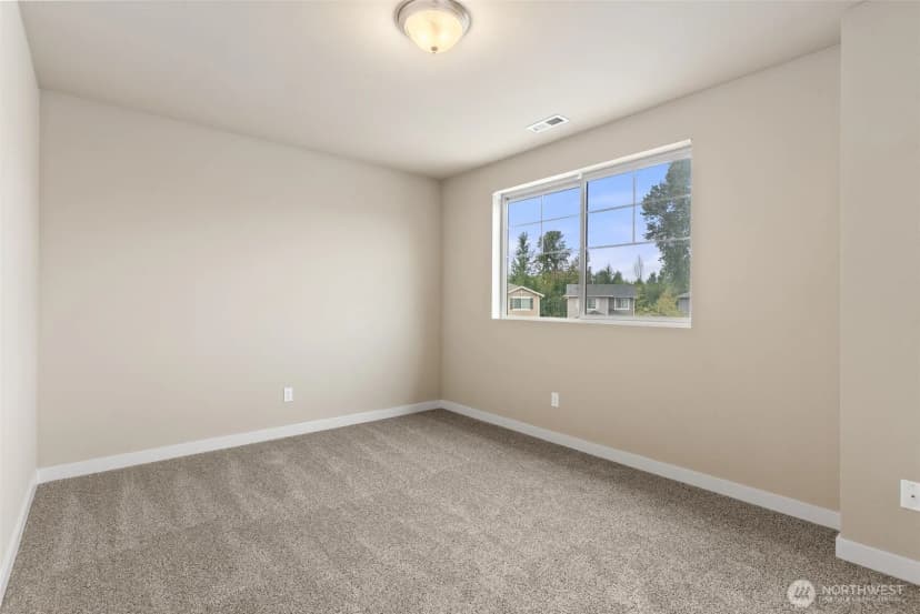 Property photo for 5030 35th Street E, Fife photo 26