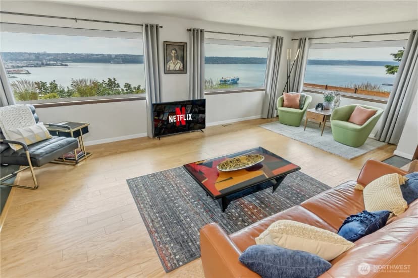 Property photo for 2040 Browns Point Boulevard, Tacoma photo 8