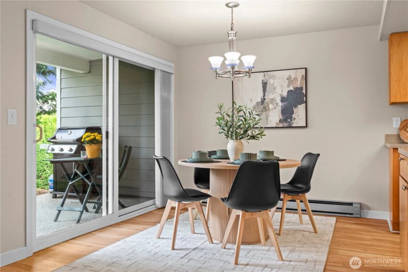 Property photo for 15214 Ne 8th Street #g8, Bellevue photo 8