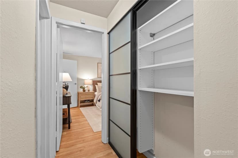 Property photo for 15214 Ne 8th Street #g8, Bellevue photo 15