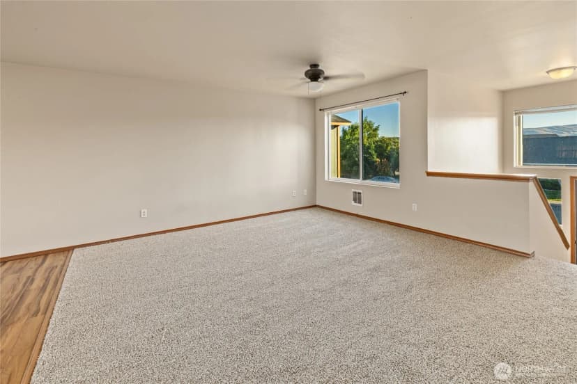 Property photo for 1911 W Peakview Drive, Ellensburg photo 4