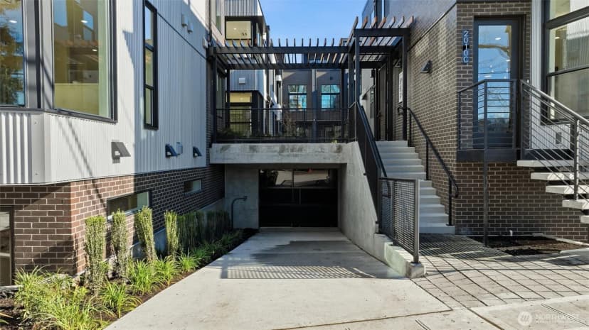 Property photo for 2010 Fairview Avenue E #a, Seattle photo 37