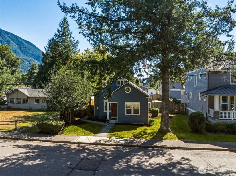 Property photo for 316 Sydney Avenue N, North Bend photo 33
