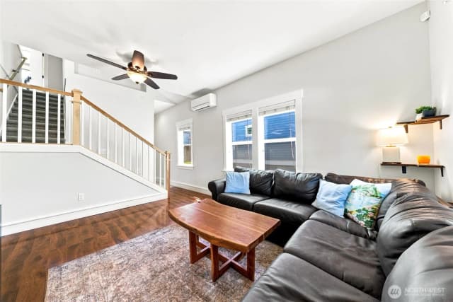 Property photo for 316 Sydney Avenue N, North Bend photo 3