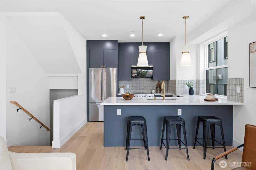 Property photo for 2016 Fairview Avenue E #c, Seattle photo 8