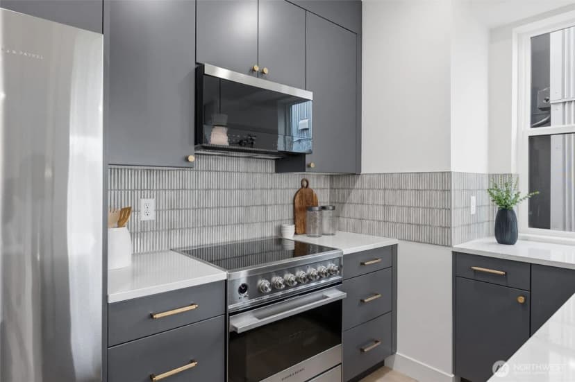 Property photo for 2016 Fairview Avenue E #c, Seattle photo 10