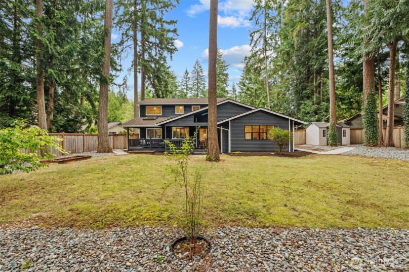 Property photo for 3211 220th Avenue Se, Sammamish photo 39