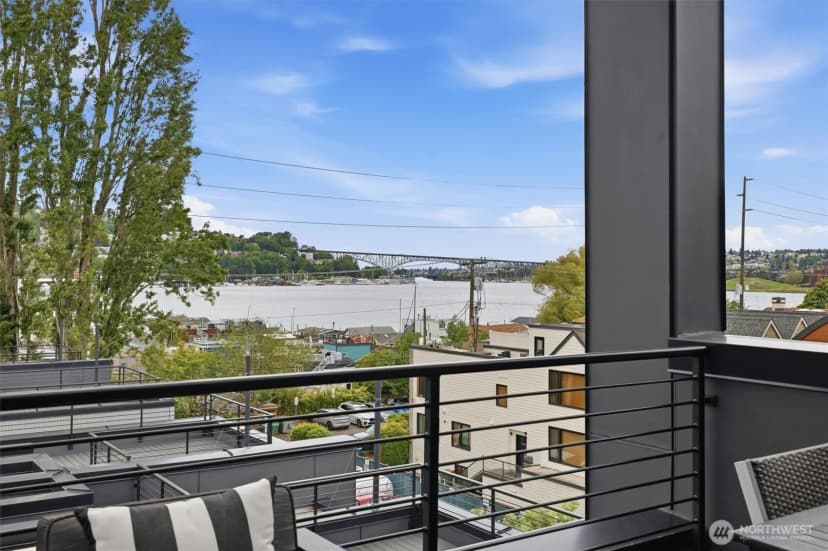 Property photo for 2017 Minor Avenue E, Seattle photo 26