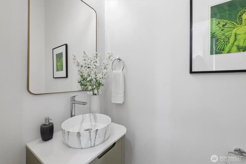 Property photo for 2017 Minor Avenue E, Seattle photo 24