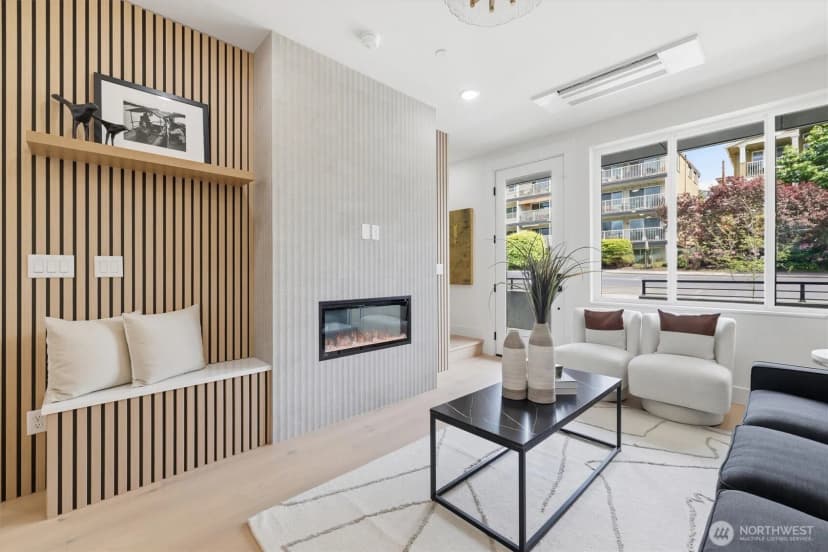 Property photo for 2017 Minor Avenue E, Seattle photo 8