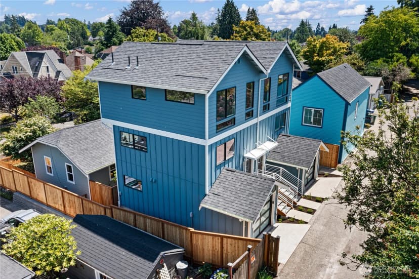 Property photo for 8043 19th Avenue Ne, Seattle photo 24