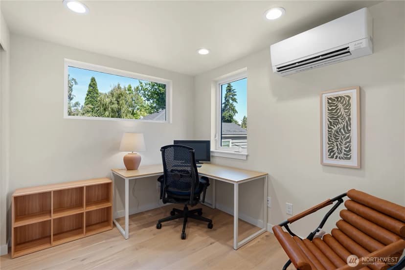 Property photo for 8043 19th Avenue Ne, Seattle photo 20
