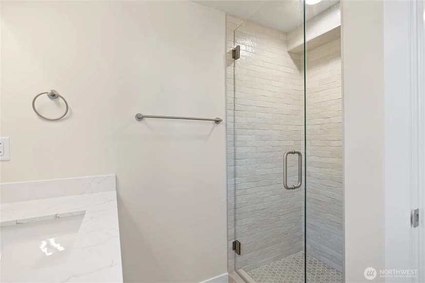 Property photo for 8043 19th Avenue Ne, Seattle photo 19