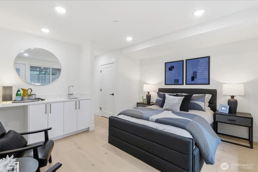 Property photo for 2019 Minor Avenue E, Seattle photo 34
