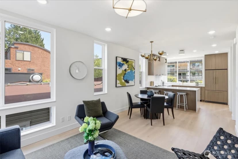 Property photo for 2019 Minor Avenue E, Seattle photo 9