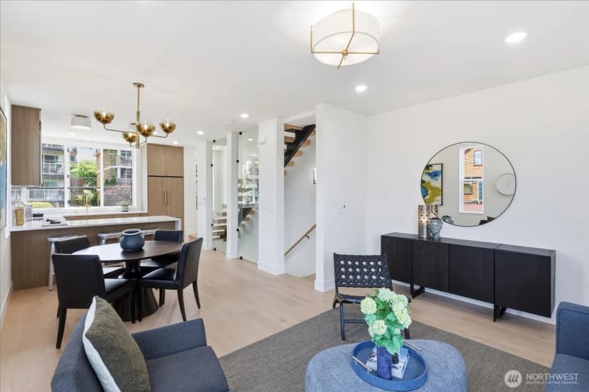 Property photo for 2019 Minor Avenue E, Seattle photo 10