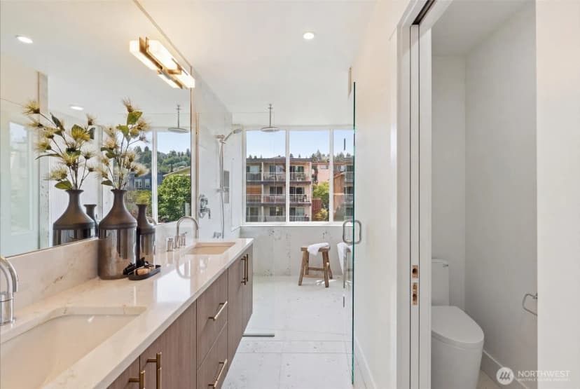 Property photo for 2019 Minor Avenue E, Seattle photo 22