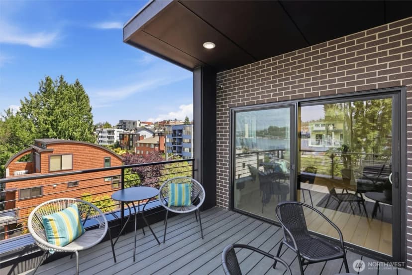 Property photo for 2019 Minor Avenue E, Seattle photo 30
