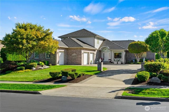 Property photo for 6126 Troon Lane Se, Olympia