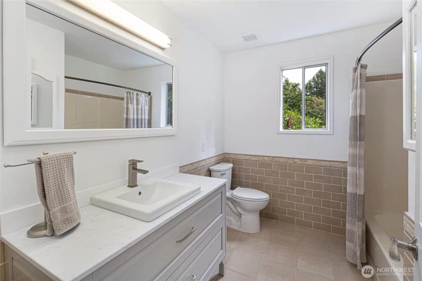 Property photo for 184 Ocean View Drive, Friday Harbor photo 12