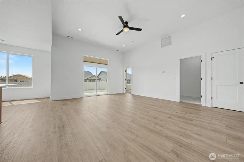 Property photo for 703 N Street Ne, Quincy photo 5