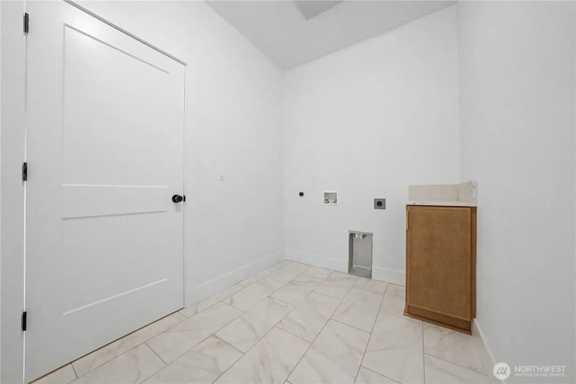 Property photo for 703 N Street Ne, Quincy photo 31