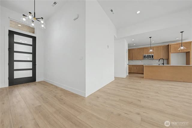 Property photo for 703 N Street Ne, Quincy