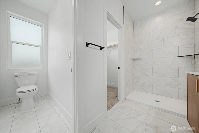Property photo for 703 N Street Ne, Quincy photo 27