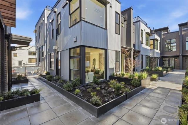 Property photo for 2018 Fairview Avenue E #a, Seattle
