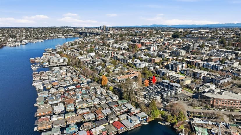 Property photo for 2018 Fairview Avenue E #a, Seattle photo 24