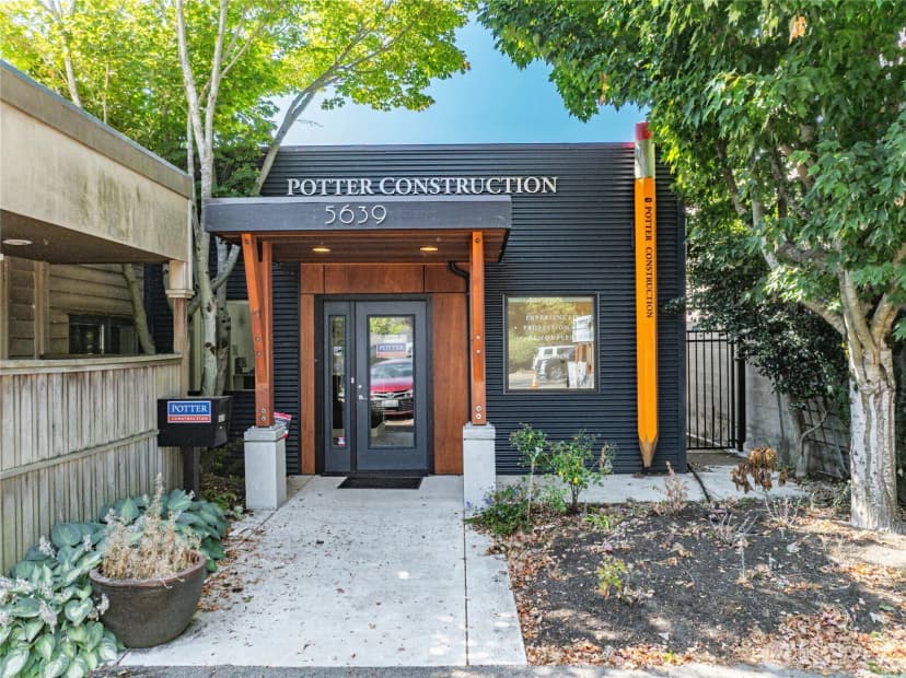 Property photo for 5639 California Avenue Sw, Seattle photo 6